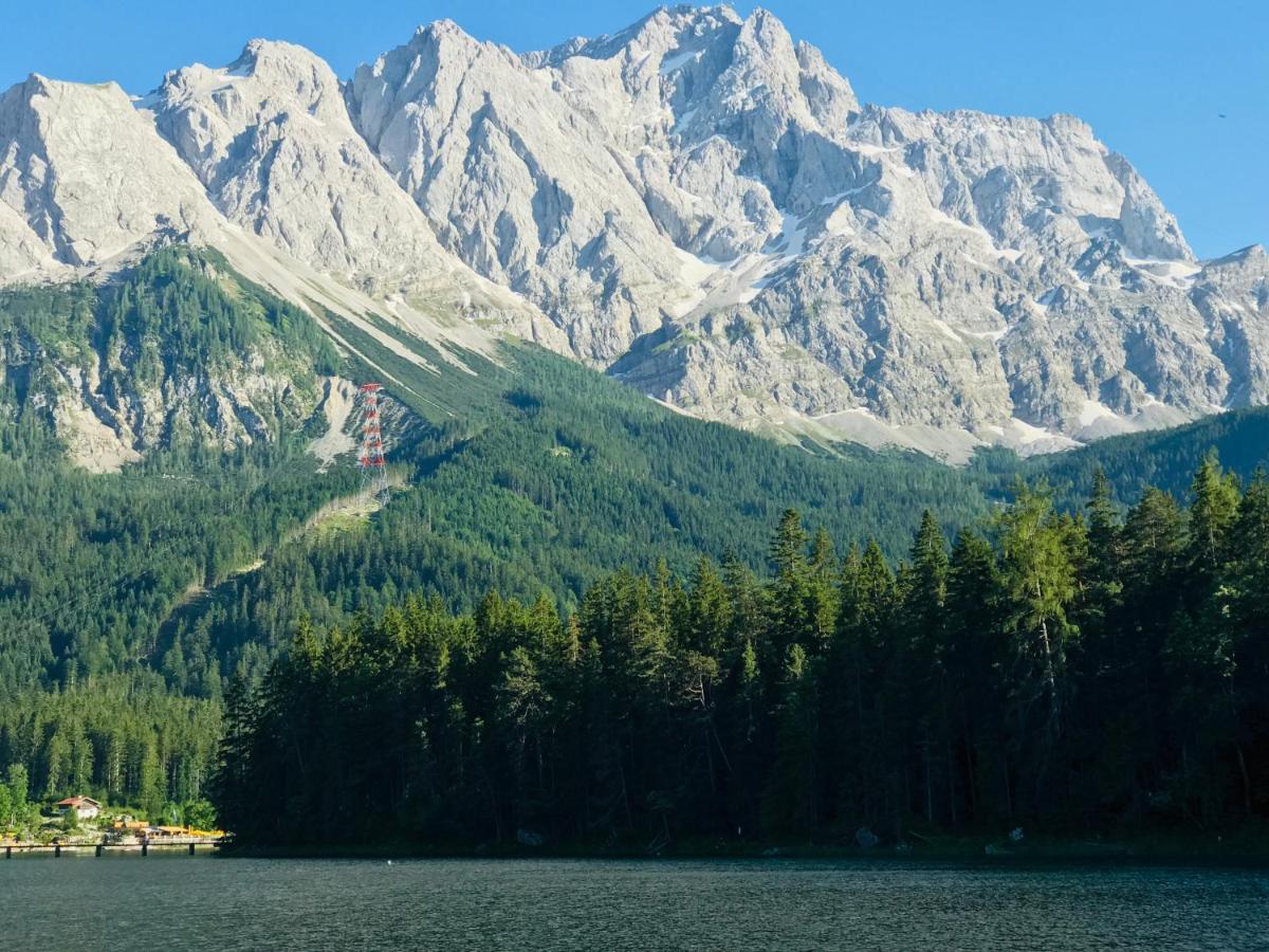 The Alpine Ridge Apartment Garmisch-Partenkirchen Bagian luar foto